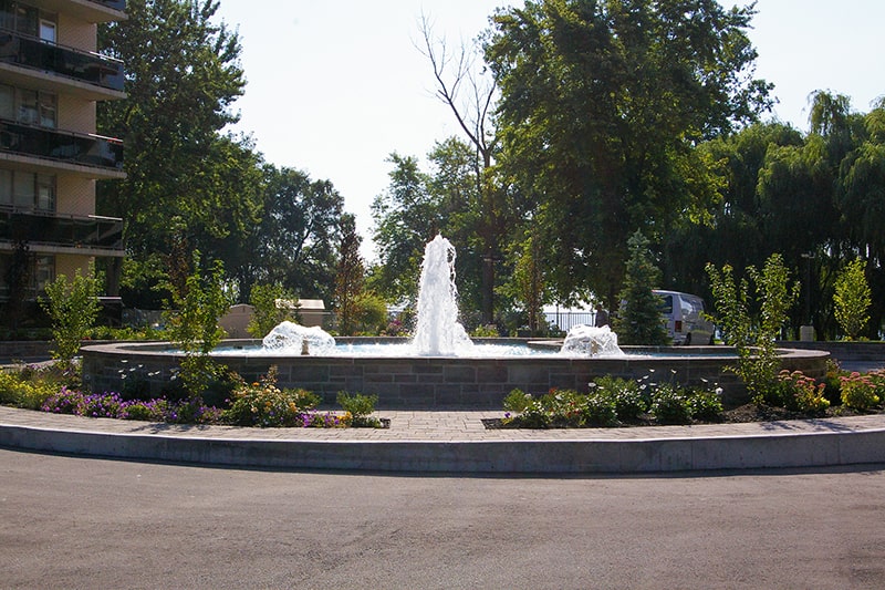 Commercial water fountain in Burlington, Ontario, maintained by Fountain Place